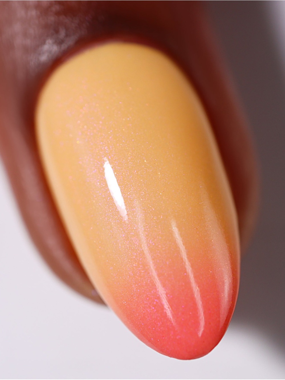 Mooncat KOI WHISKERS thermal nails polish